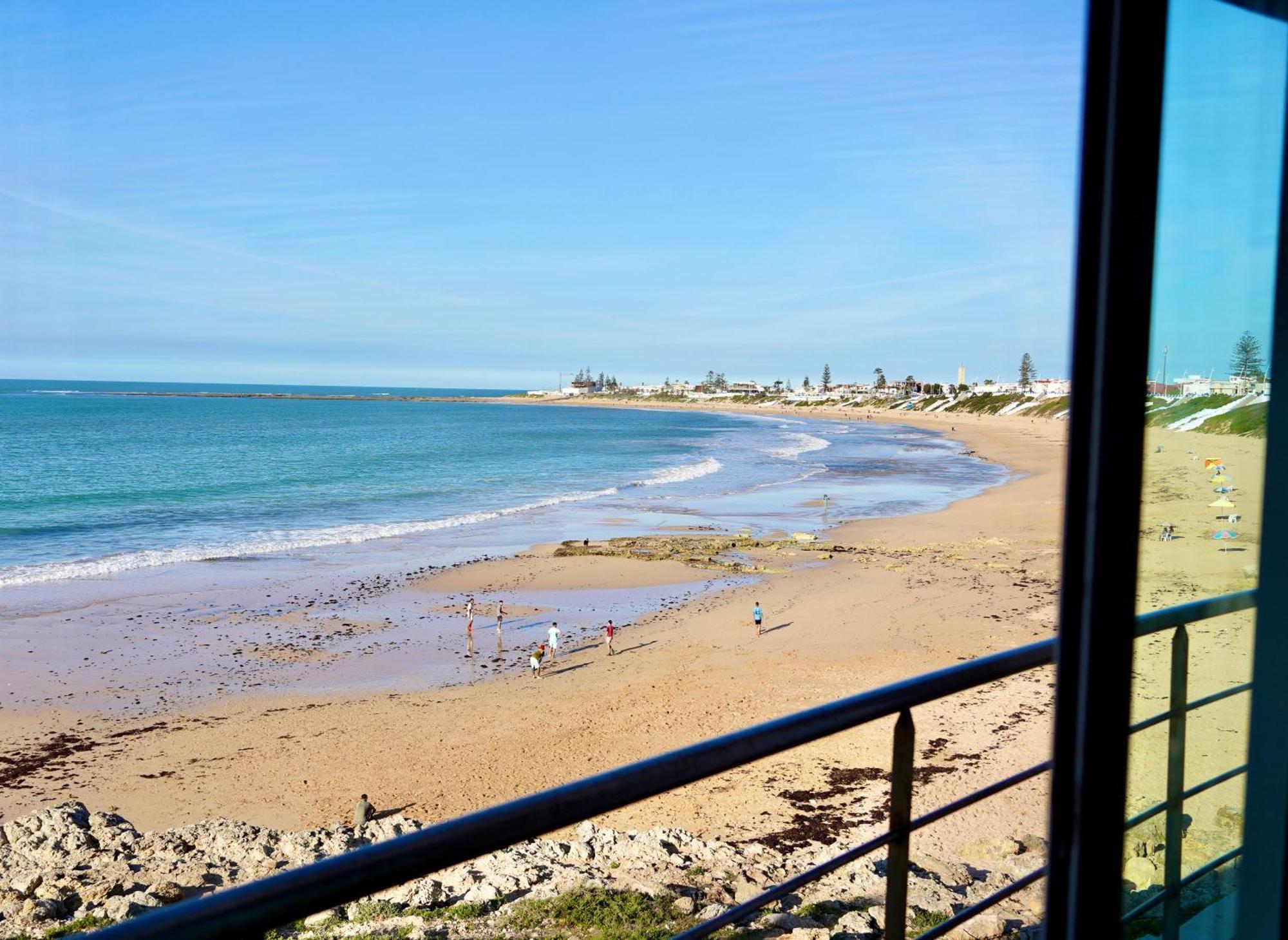 Splendid Beachfront Villa In Sidi Bouzid Beach With Pool Douar Ourlali Экстерьер фото